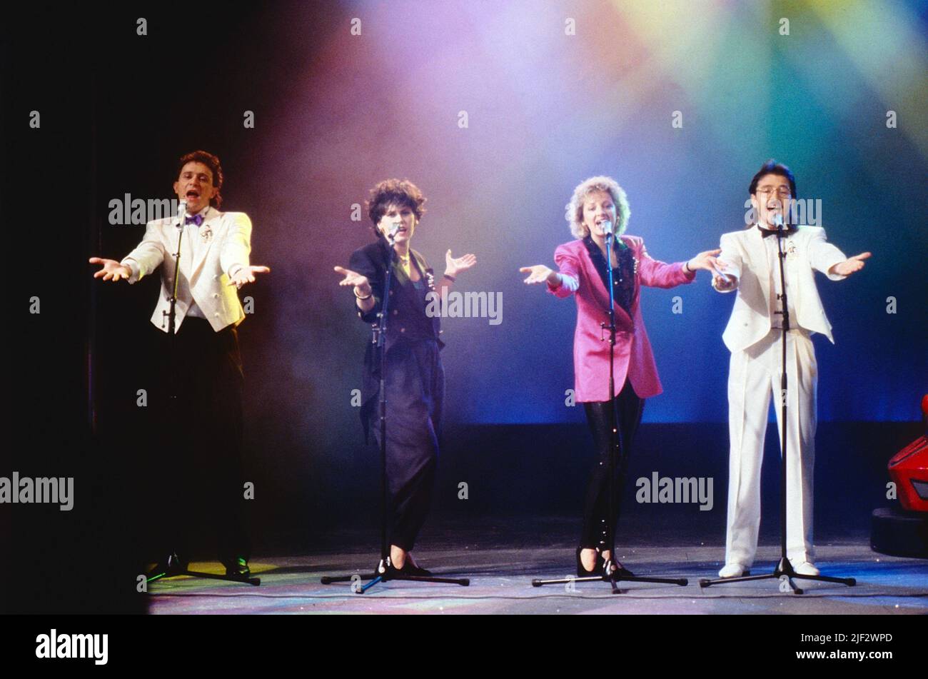 Starlight, Gesangsgruppe, hier bei einem Auftritt, Deutschland, 1990. Starlight, vocal group, here at a performance, Germany, 1990. Stock Photo