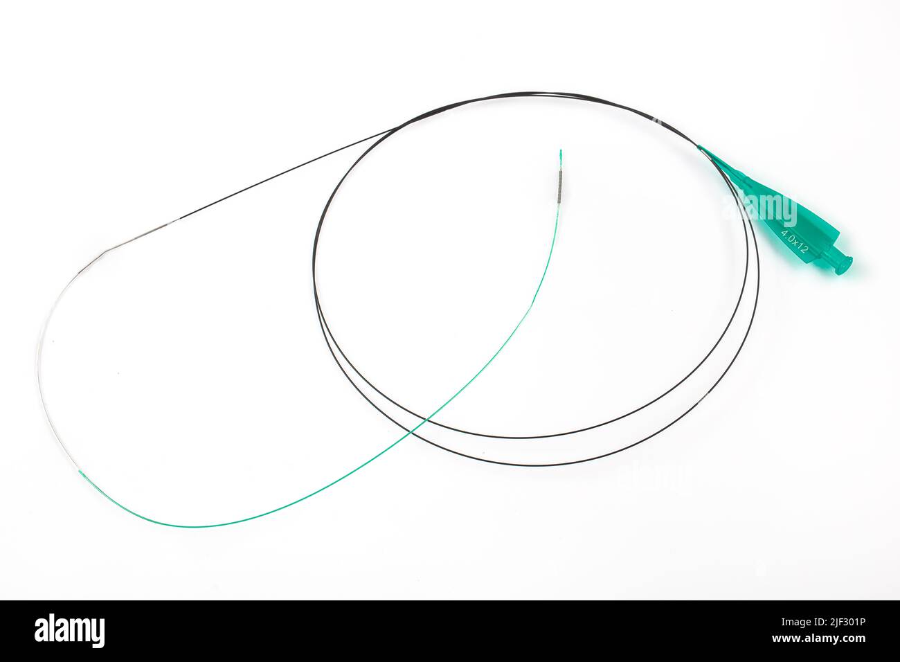 Stent and catheter for implantation into blood vessels with an empty