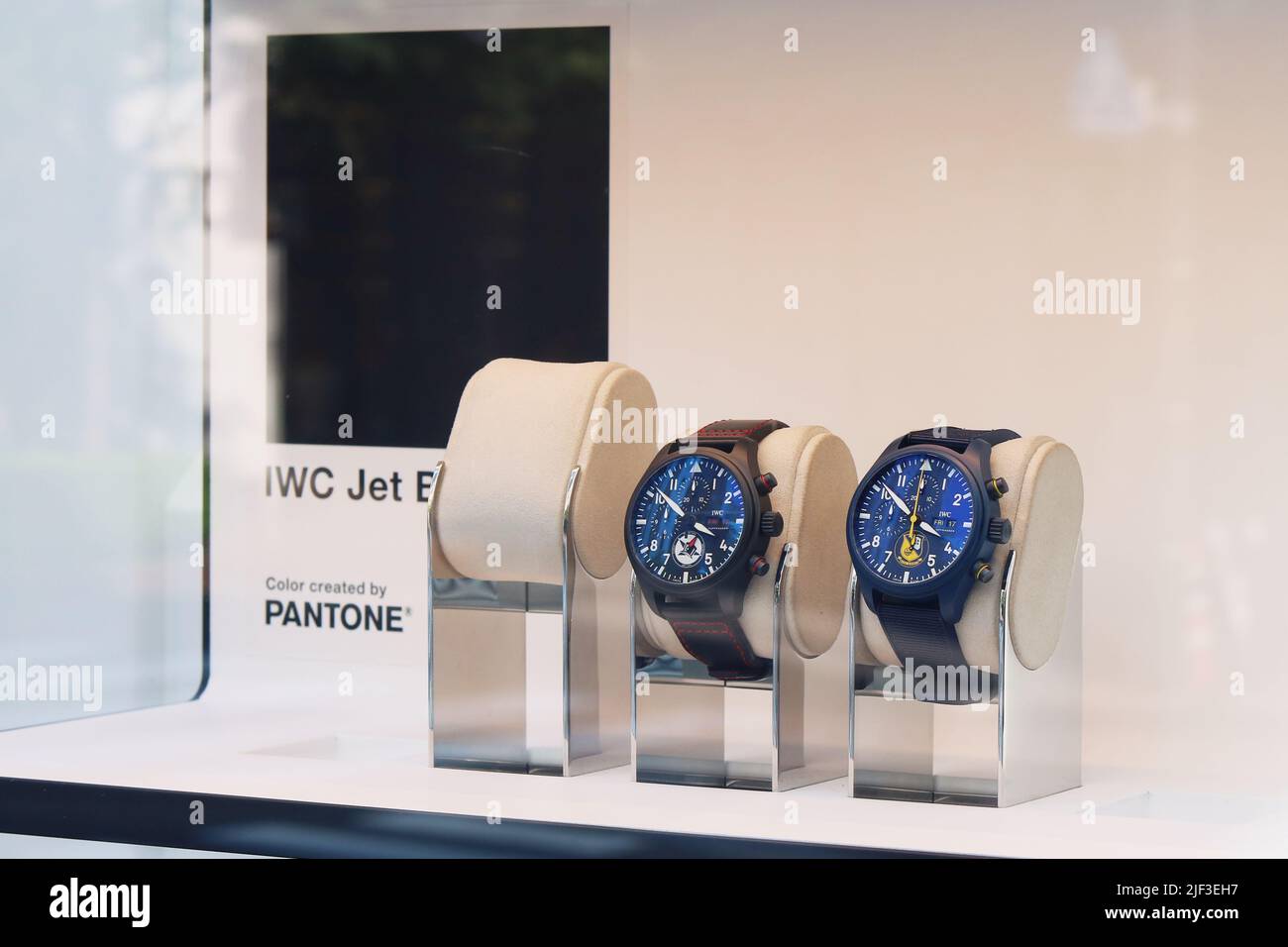 Iwc shop hi-res stock photography and images - Alamy