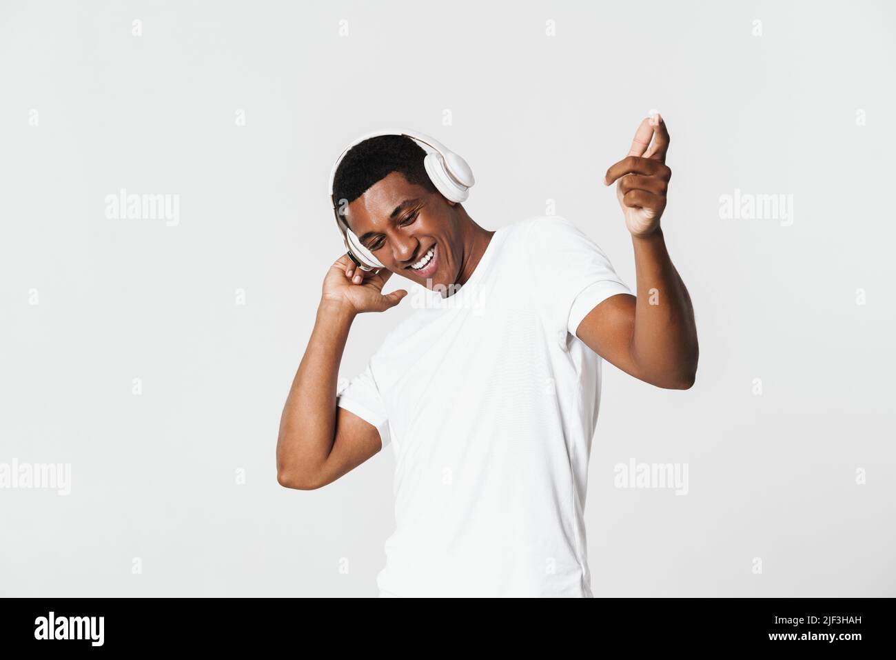 Listen Picture Someone Listening To Music With Headphones