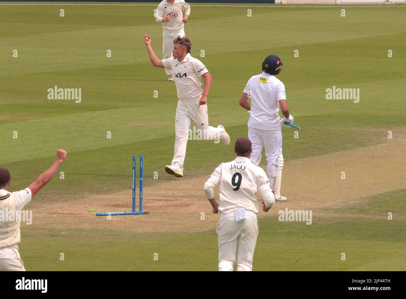 29 June, 2022. London, UK. Surrey’s Sam Curran bowls Jack Leaning as Surrey take on Kent in the County Championship at the Kia Oval, day four. David Rowe/Alamy Live News Stock Photo