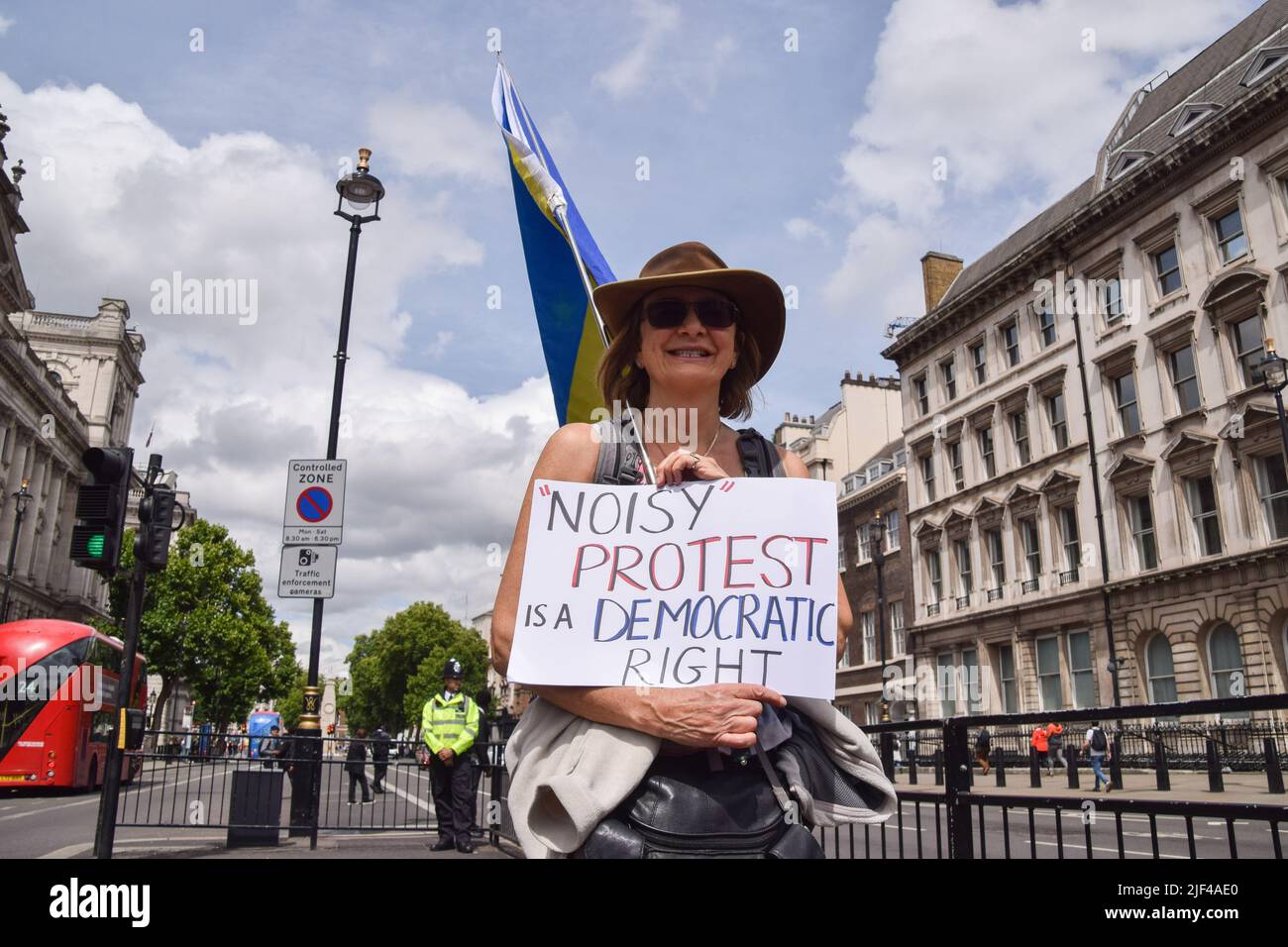 London, UK. 29th June 2022. Demonstrators gathered in Parliament Square in solidarity with anti-Brexit activist Steve Bray the day after he had his sound system seized by police as the Police, Crime, Sentencing and Courts Bill came into force in the UK, restricting 'noisy' protests, and in protest against the restrictions. The protesters played loud music on a new sound system. Credit: Vuk Valcic/Alamy Live News Stock Photo