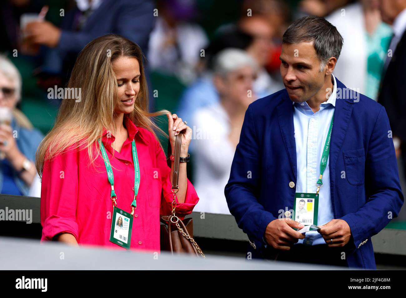 Kimberly Murray (left), wife of Great Britain's Andy Murray, with player agent Matthew Gentry during day three of the 2022 Wimbledon Championships at the All England Lawn Tennis and Croquet Club, Wimbledon. Picture date: Wednesday June 29, 2022. Stock Photo
