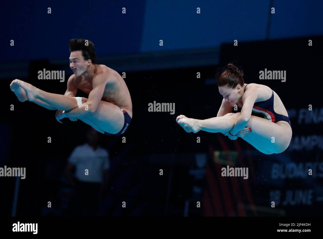 Matteo santoro diving hires stock photography and images Alamy