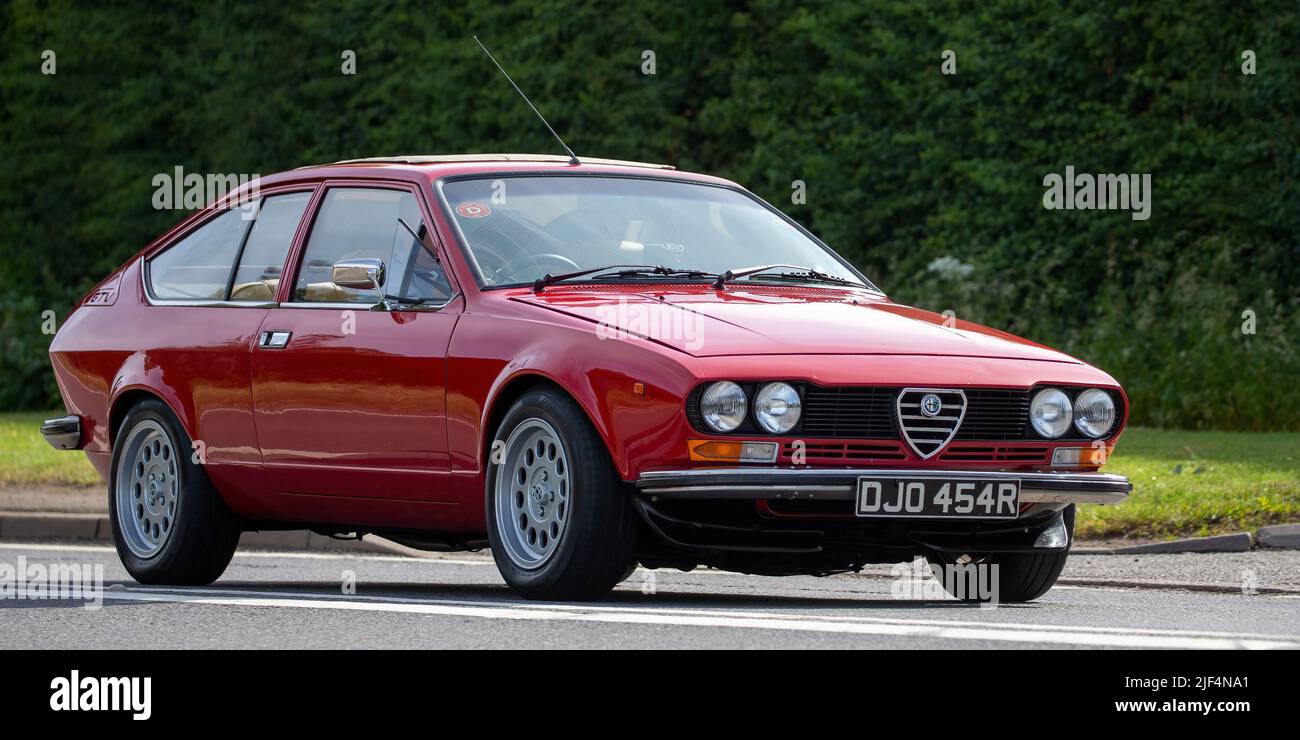 Alfa romeo gtv 2000 hi-res stock photography and images - Alamy