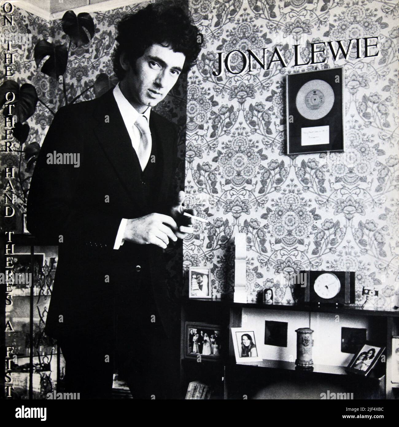 Jona Lewie: 1978. LP front cover: 'On the Other Hand There's A Fist'' Stock Photo