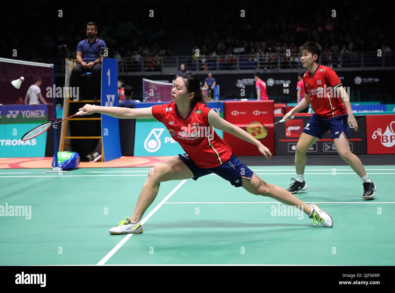 Kuala Lumpur, Malaysia. 29th June, 2022. Liu Xuan Xuan and Xia Yu Ting (R) of China play against Pearly Tan and Thinaah Muralitharan of Malaysia during the Women's Doubles round one match of the Petronas Malaysia Open 2022 at Axiata Arena, Bukit Jalil. (Photo by Wong Fok Loy/SOPA Images/Sipa USA) Credit: Sipa USA/Alamy Live News Stock Photo