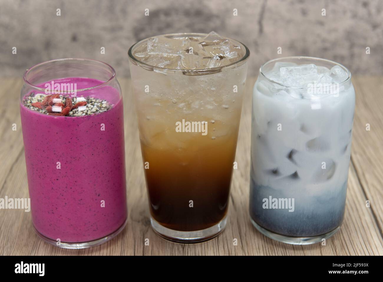 Organic, nutritious, and healthy beverages to choose from to give your