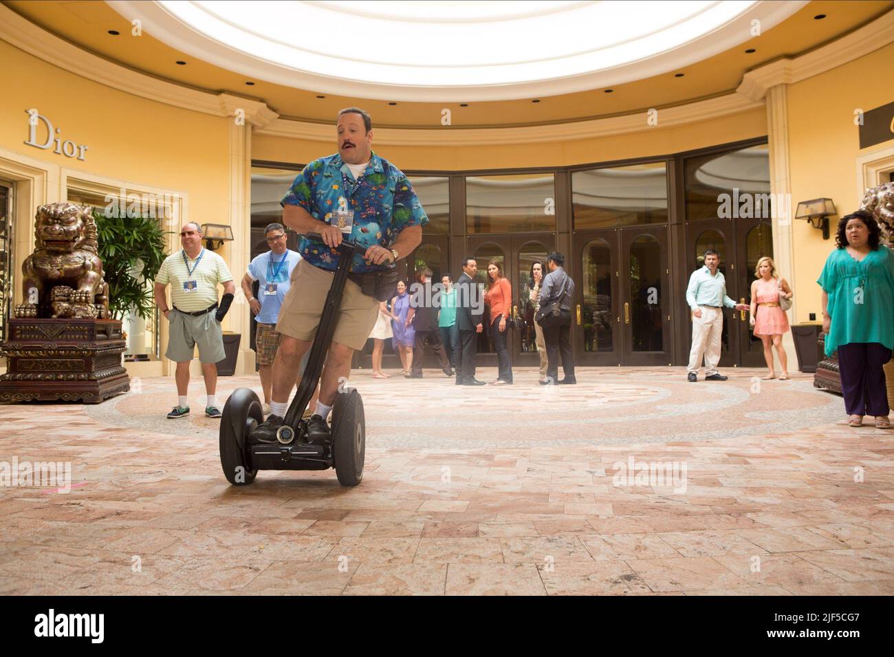 KEVIN JAMES, PAUL BLART: MALL COP 2, 2015 Stock Photo