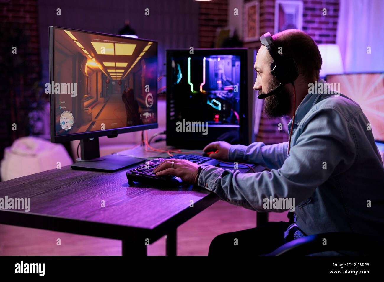 Modern player live streaming video games play on computer, having fun with  rpg tournament. Young adult playing online action shooting game with  multiple players on pc, shooter challenge Stock Photo - Alamy