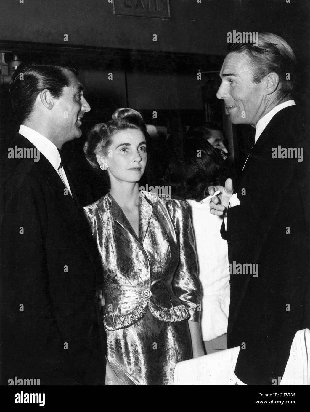 CARY GRANT and his new bride and 2nd wife heiress BARBARA HUTTON