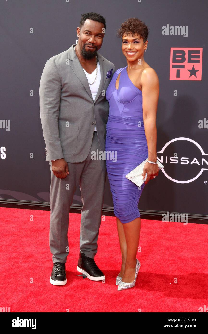 LOS ANGELES JUN 26 Michael Jai White, Gillian Iliana Waters at the