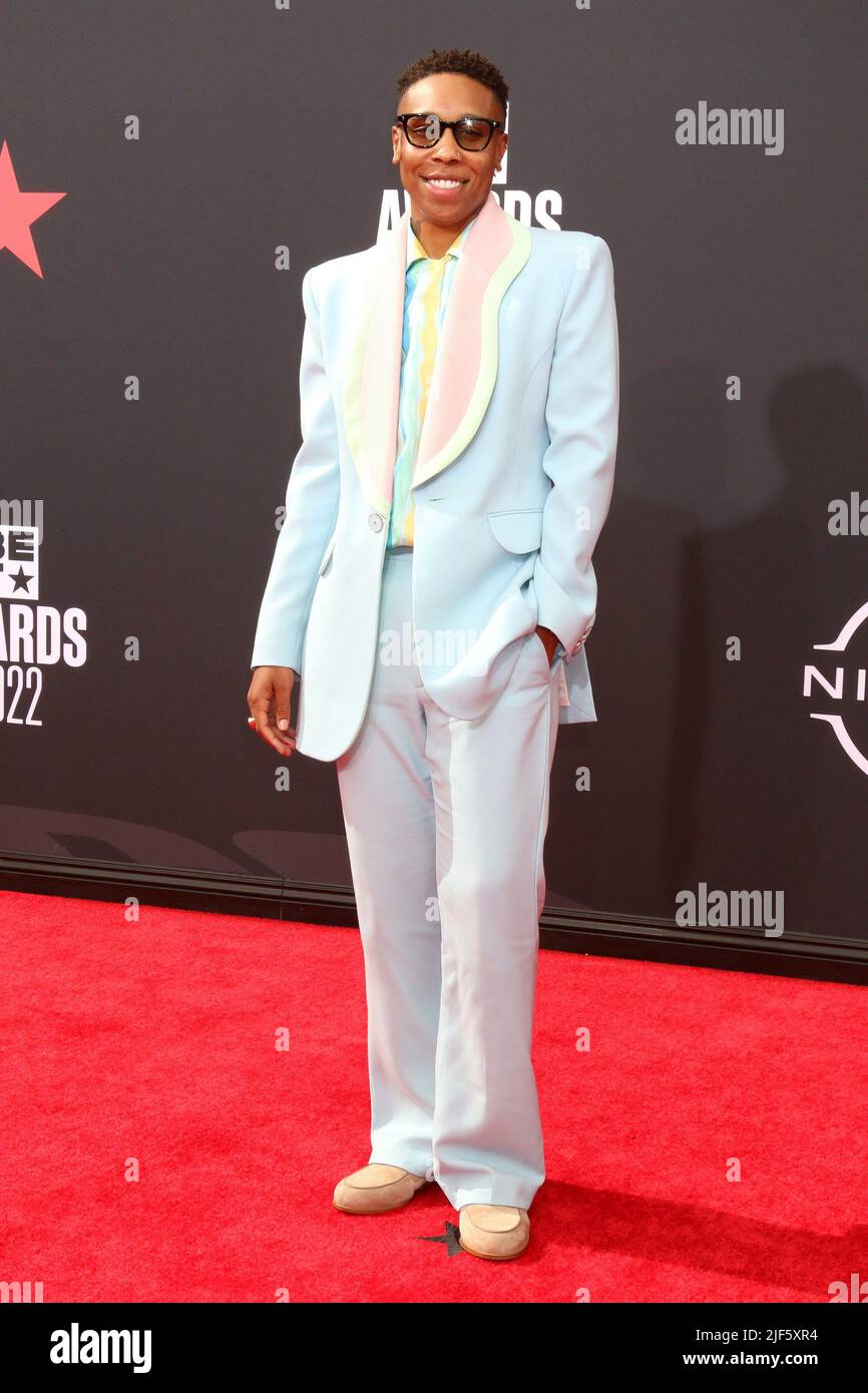 Los Angeles, CA. 26th June, 2022. Lena Waithe at arrivals for BET Awards - Part 4, Microsoft Theater, Los Angeles, CA June 26, 2022. Credit: Priscilla Grant/Everett Collection/Alamy Live News Stock Photo