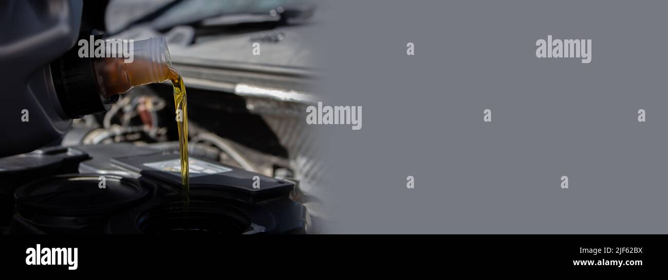 Refueling and pouring oil quality into the engine motor car