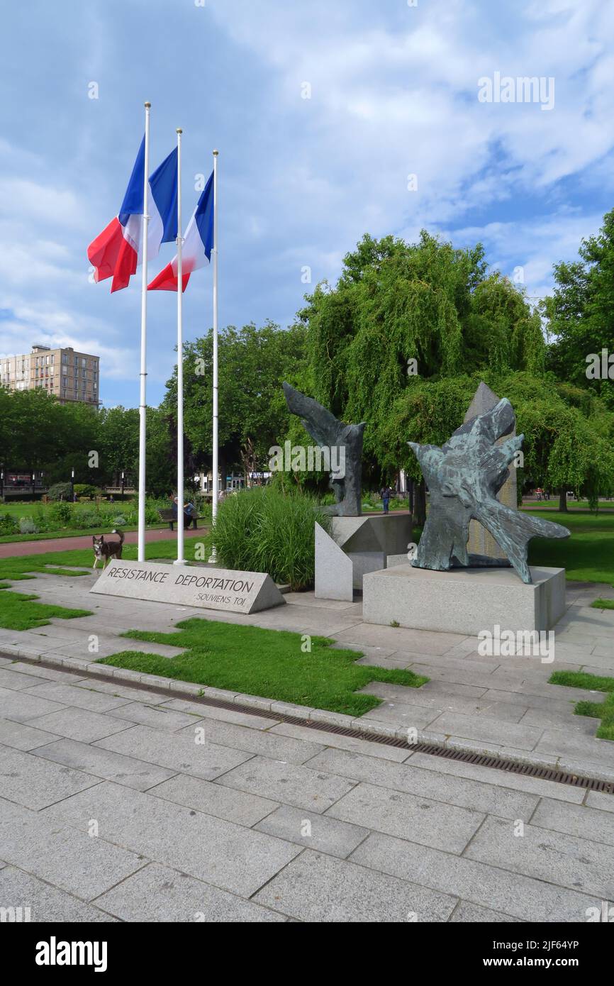 Memorial to the resistance outside the Hotel de Ville, City Hall in the French port of Le Havre Stock Photo
