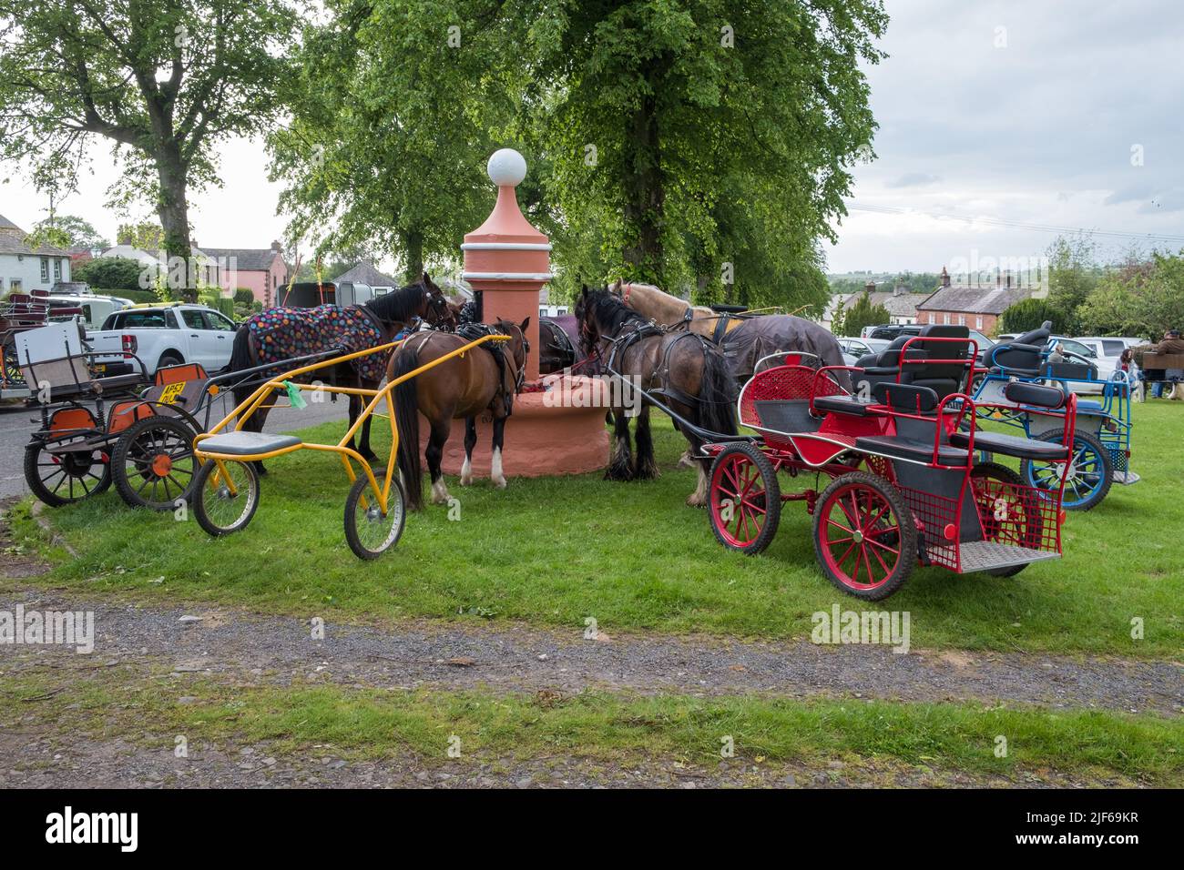 Gypsies and the horse and traps at the Appleby Horse Fair visiting the village of Dufton near Appleby-in-Westmorland, Cumbria Stock Photo