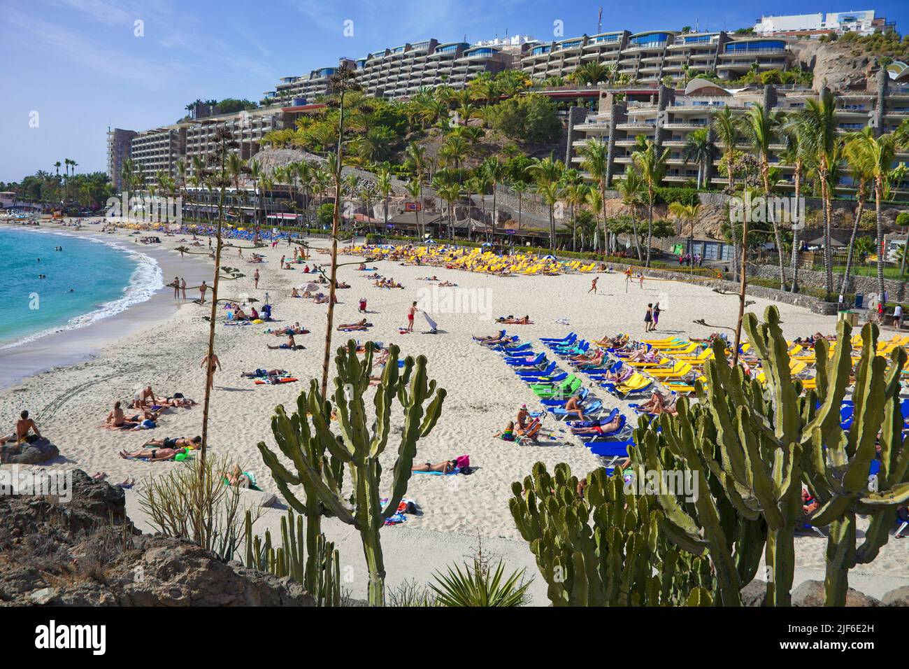 Beachlife at Playa de la Verga, bathing beach at Hotel Aquamarina, holiday resort at Anfi del Mar, Arguineguin, Grand Canary, Canary islands, Spain Stock Photo