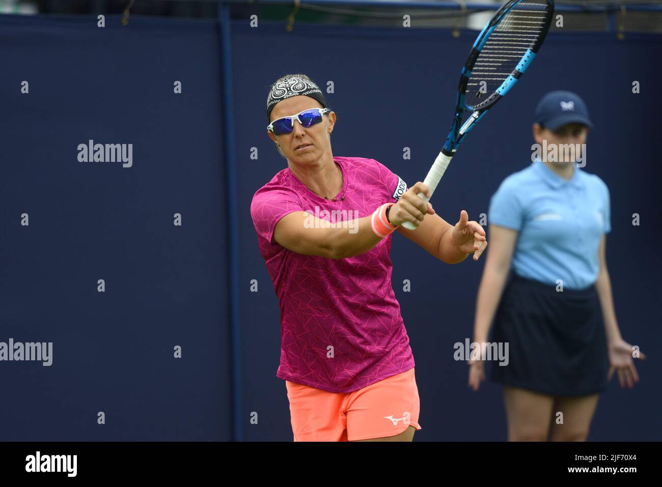Female tennis player wearing sunglasses hi-res stock photography and images  - Alamy