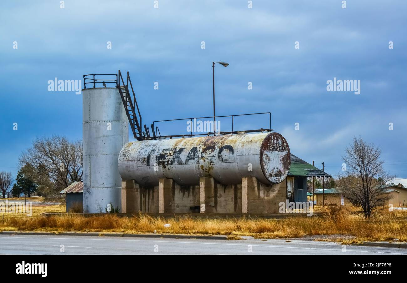 New mexico pipeline old hires stock photography and images Alamy