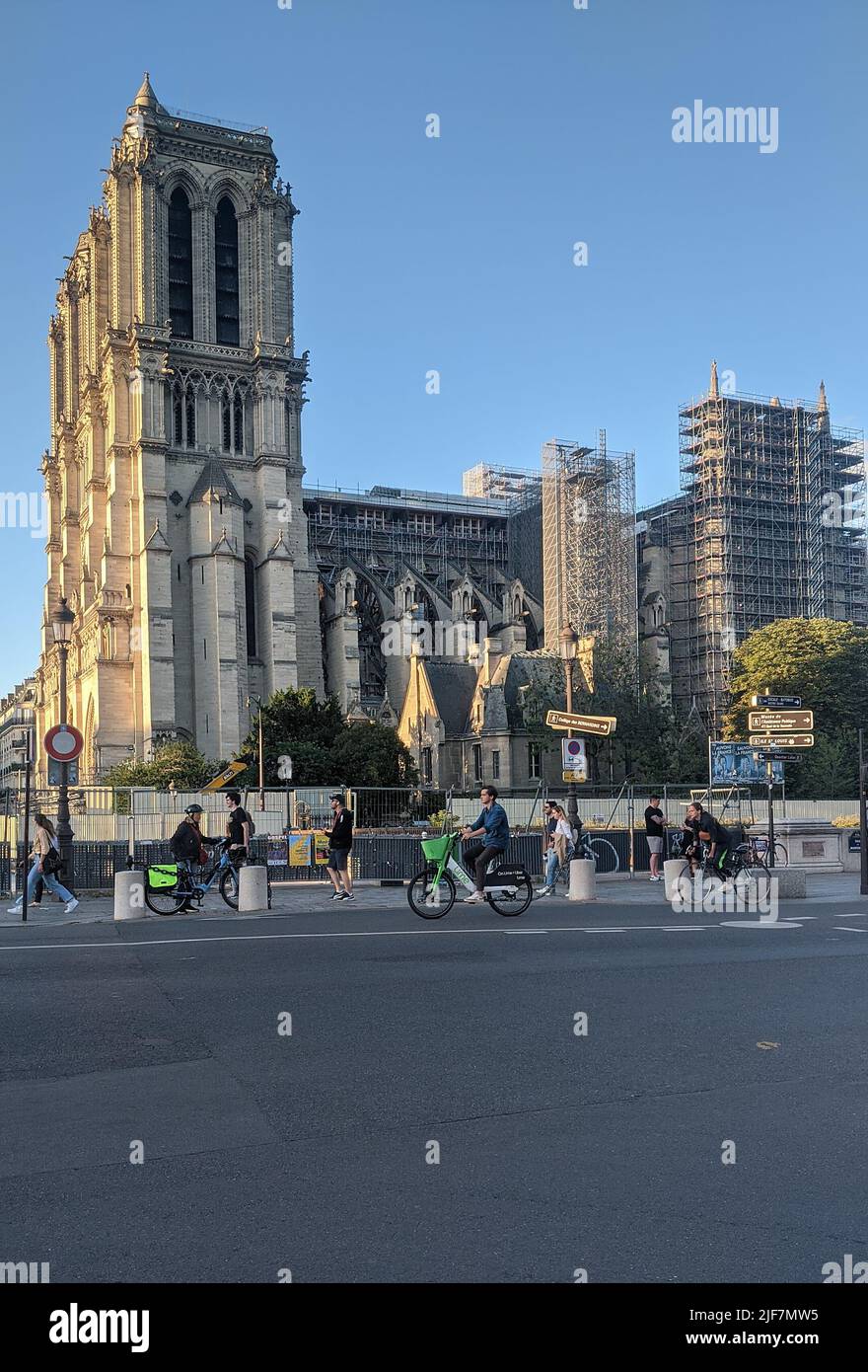 Street view of Notre Dame de Paris under construction Stock Photo Alamy