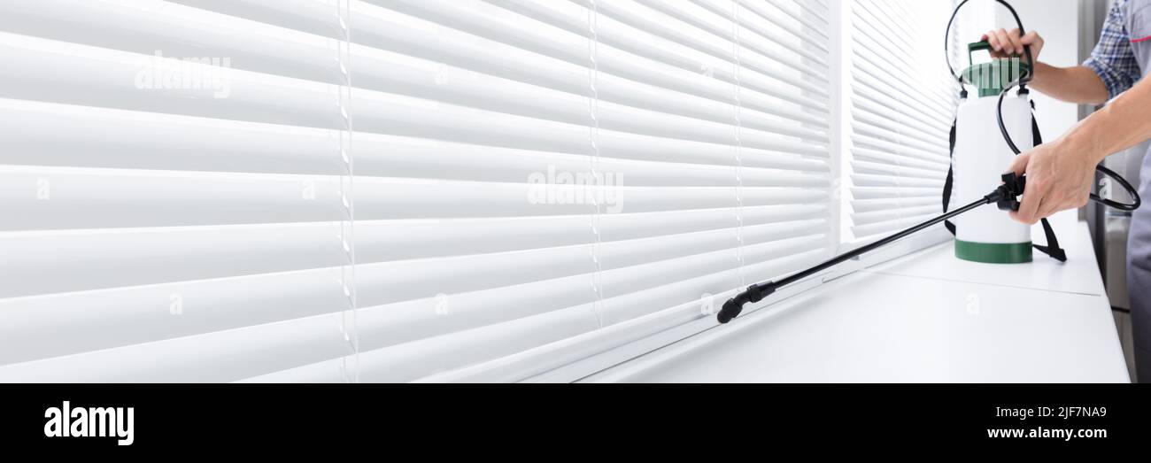 Insecticide bottle hires stock photography and images Alamy