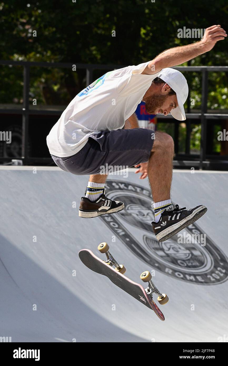 Rome, Italy. 28th June, 2022. athletes practice the course during Street  Skateboarding, Roma, Italia, at the Colle Oppio Skate Park, 28 Jun 2022  (Photo by AllShotLive/Sipa USA) Credit: Sipa USA/Alamy Live News