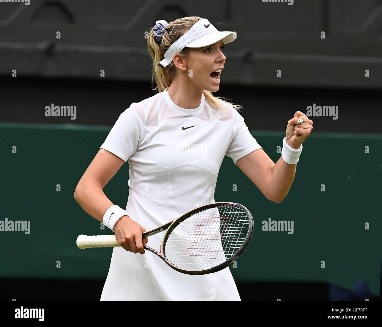 Katie boulter 2022 wimbledon hi-res stock photography and images - Alamy