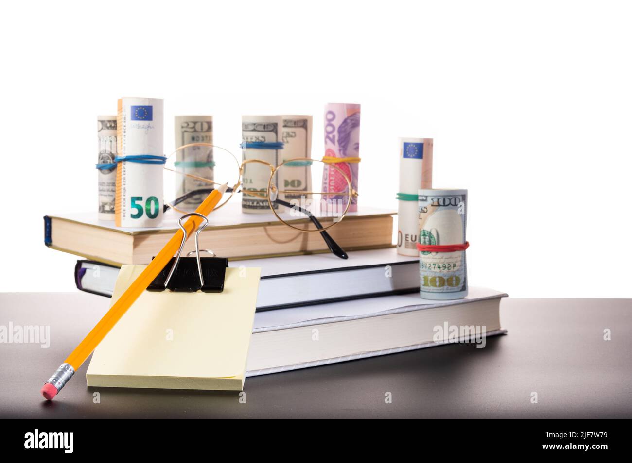 Financial Note Images Financial accounting and notes. Money, notepad and pencil. Note and ...