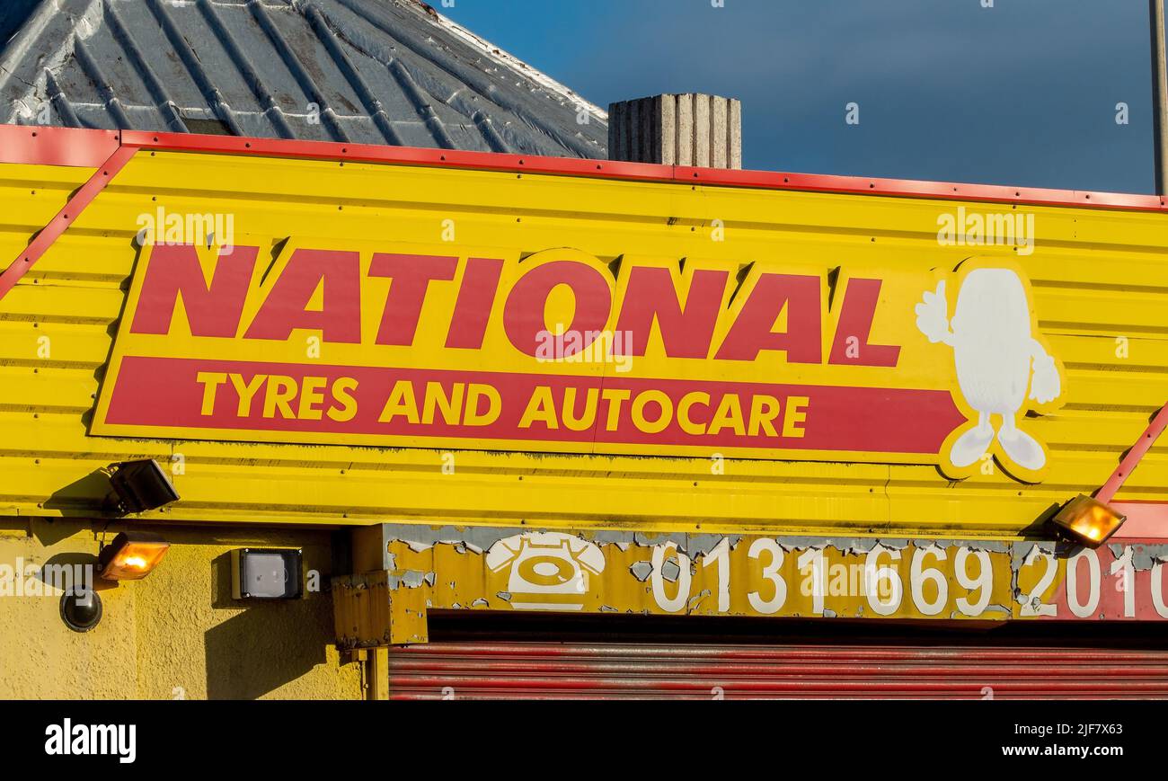 National tyres and autocare sign hires stock photography and images