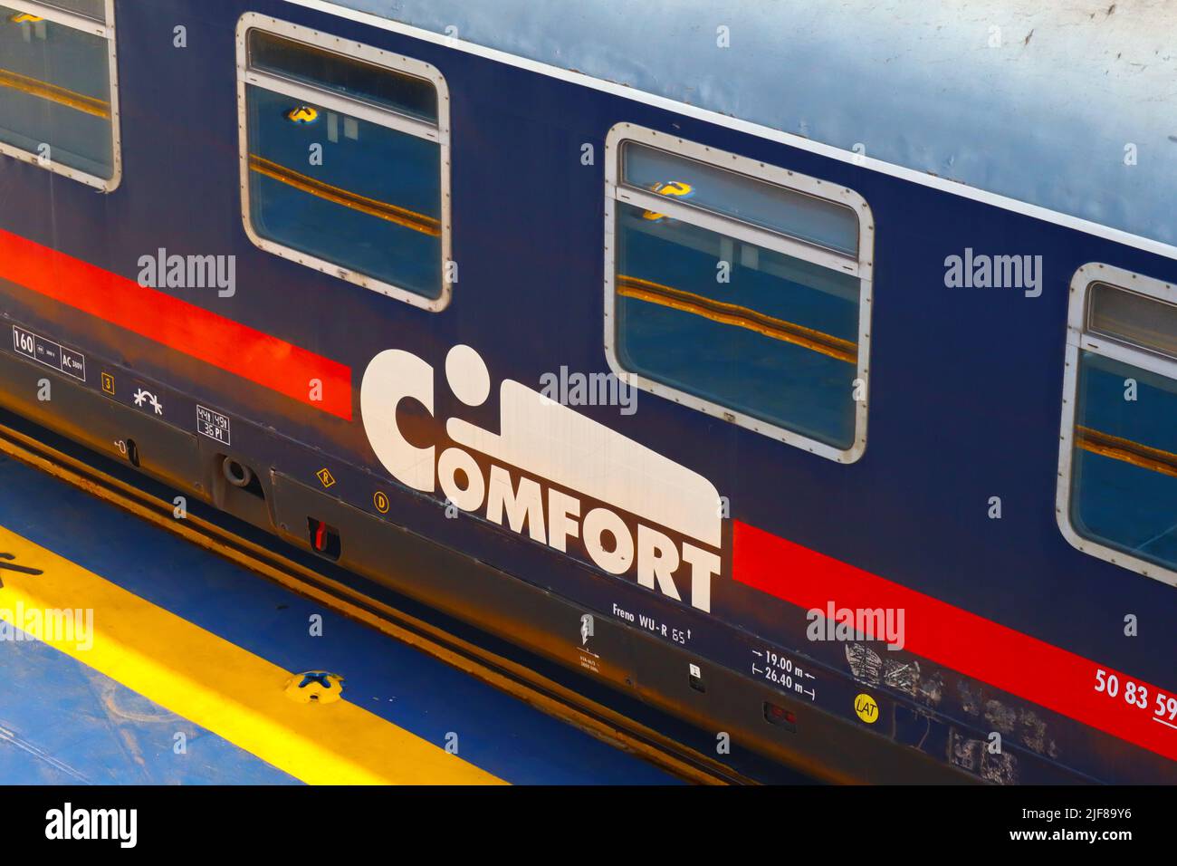 Intercity Notte, the Italian Night Train by Trenitalia, Comfort Sleeper Cabin Stock Photo Alamy