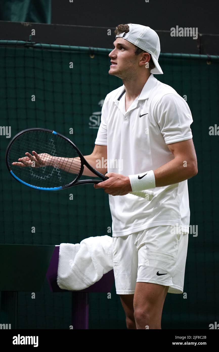 Jack Draper looks dejected during his GentlemenÕs singles second round match against Alex de Minaur during day four of the 2022 Wimbledon Championships at the All England Lawn Tennis and Croquet Club,