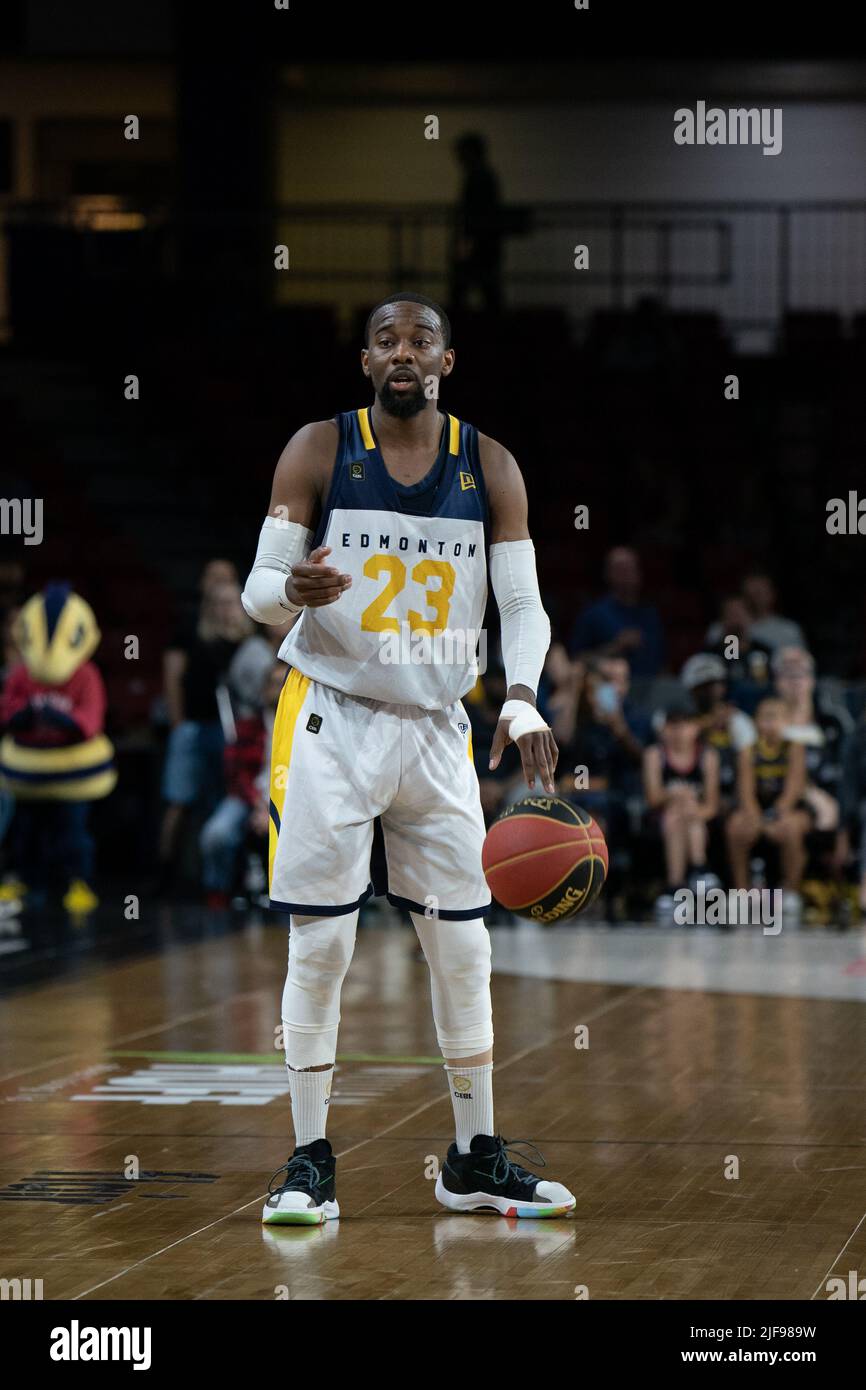 Edmonton, Alberta, Canada. 30th June, 2022. JAHMAL JONES (23) of the Edmonton Stingers in action during a regular season Cebl match up where the Edmonton Stingers hosted the Newfoundland Growlers at Edmonton Expo Centre in Edmonton, Alberta. (Credit Image: © Matthew Helfrich/ZUMA Press Wire) Stock Photo