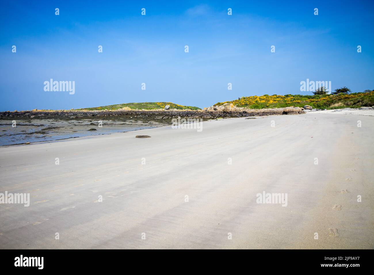 Chausey island coast, beach and cliffs landscape in Brittany, France Stock Photo