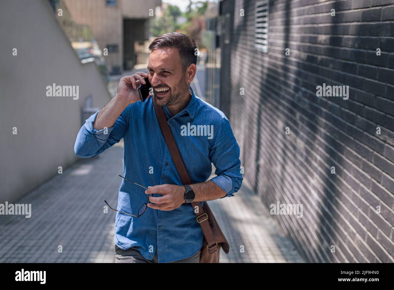 Talking To A Brick Wall Hi res Stock Photography And Images Alamy talking-to-a-brick-wall-hi-res-stock-photography-and-images-alamy