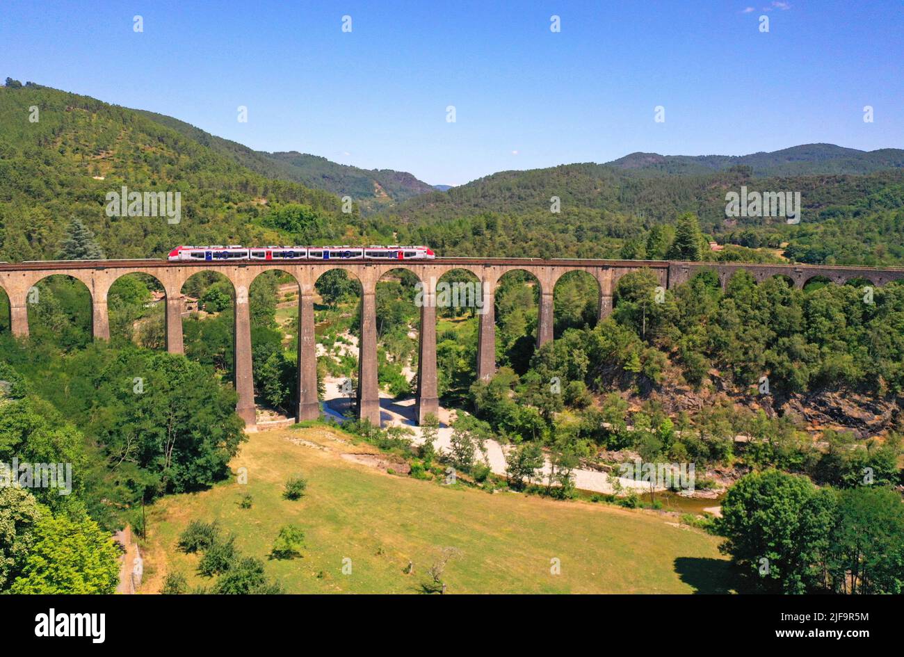 Chamborigaud Viaduct Hi res Stock Photography And Images Alamy chamborigaud-viaduct-hi-res-stock-photography-and-images-alamy