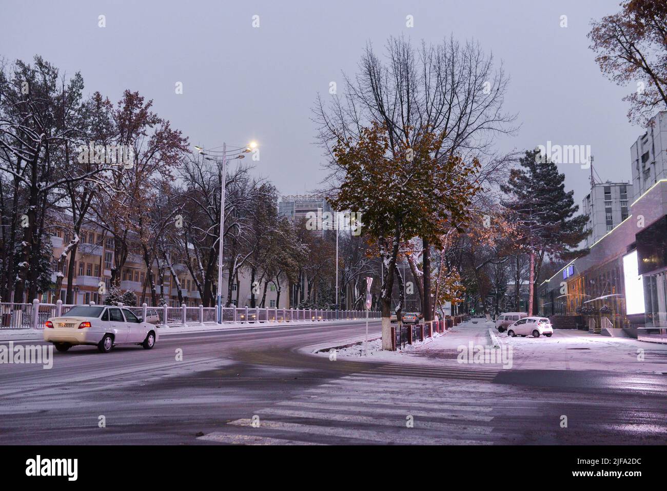 Tashkent, Uzbekistan. December 2020. Mustakillik Evening Avenue in winter Stock Photo