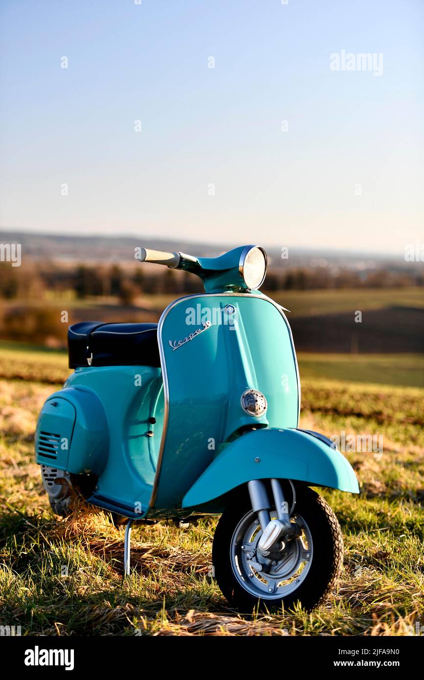 Vespa V 50, N, R, L, 50cc, moped, scooter, Vespa, Piaggio, moped, turquoise, green, vintage, dirt road, road, nature, landscape, Freising, Bavaria Stock Photo