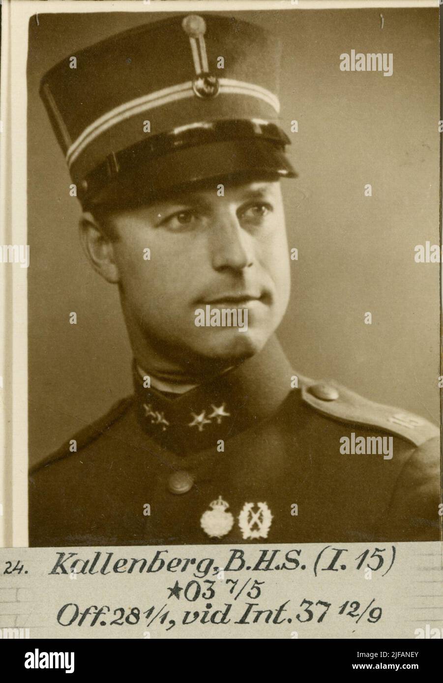 Portrait of Brother Hugo Salomon Kallenberg, officer at Älvsborg's regiment  in 15 and the curator Stock Photo - Alamy