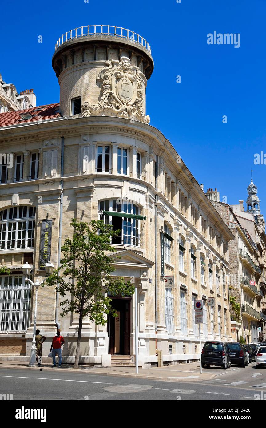 France, Var, Toulon, restaurant and cultural place Le Télégraphe in the