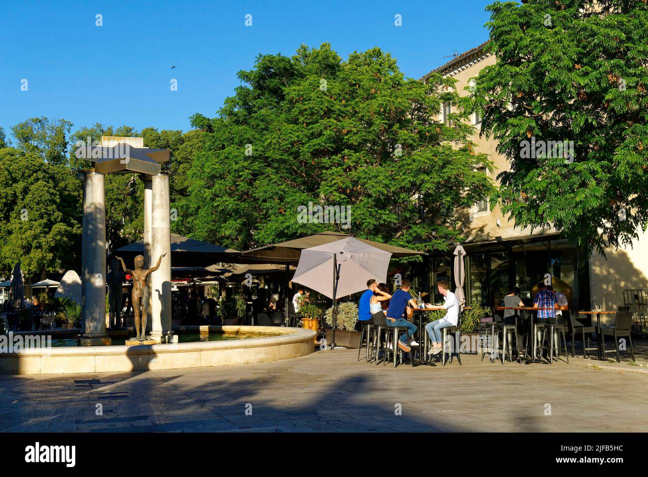 France, Gard, Nimes, Place d'Assas (Assas Square), fountain designed by Martial Raysse Stock Photo