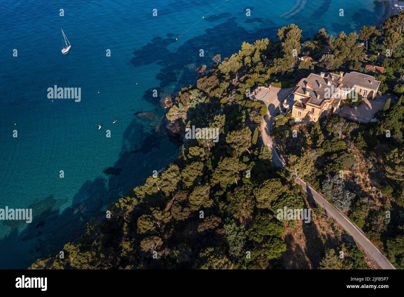 France, Var, Le Rayol Canadel sur Mer, Domaine du Rayol, Conservatoire du Littoral Estate compulsory mention, Jardin des Mediterranees designed by landscaper Gilles Clément, the mansion l'Hôtel de la Mer (aerial view) Stock Photo