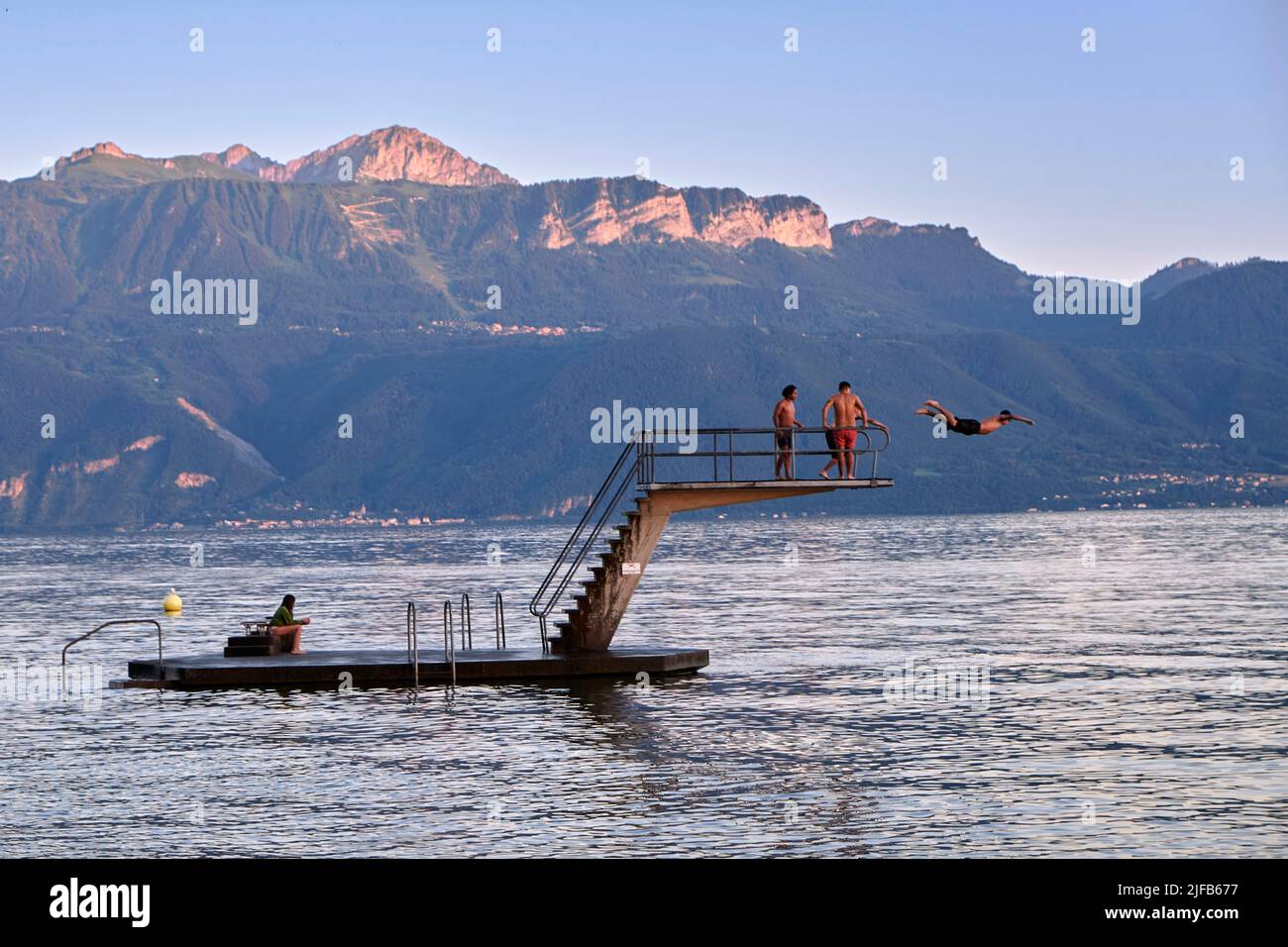 Switzerland, Canton of Vaud, Lutry, the diving board of the beach on the Geneva lake Stock Photo