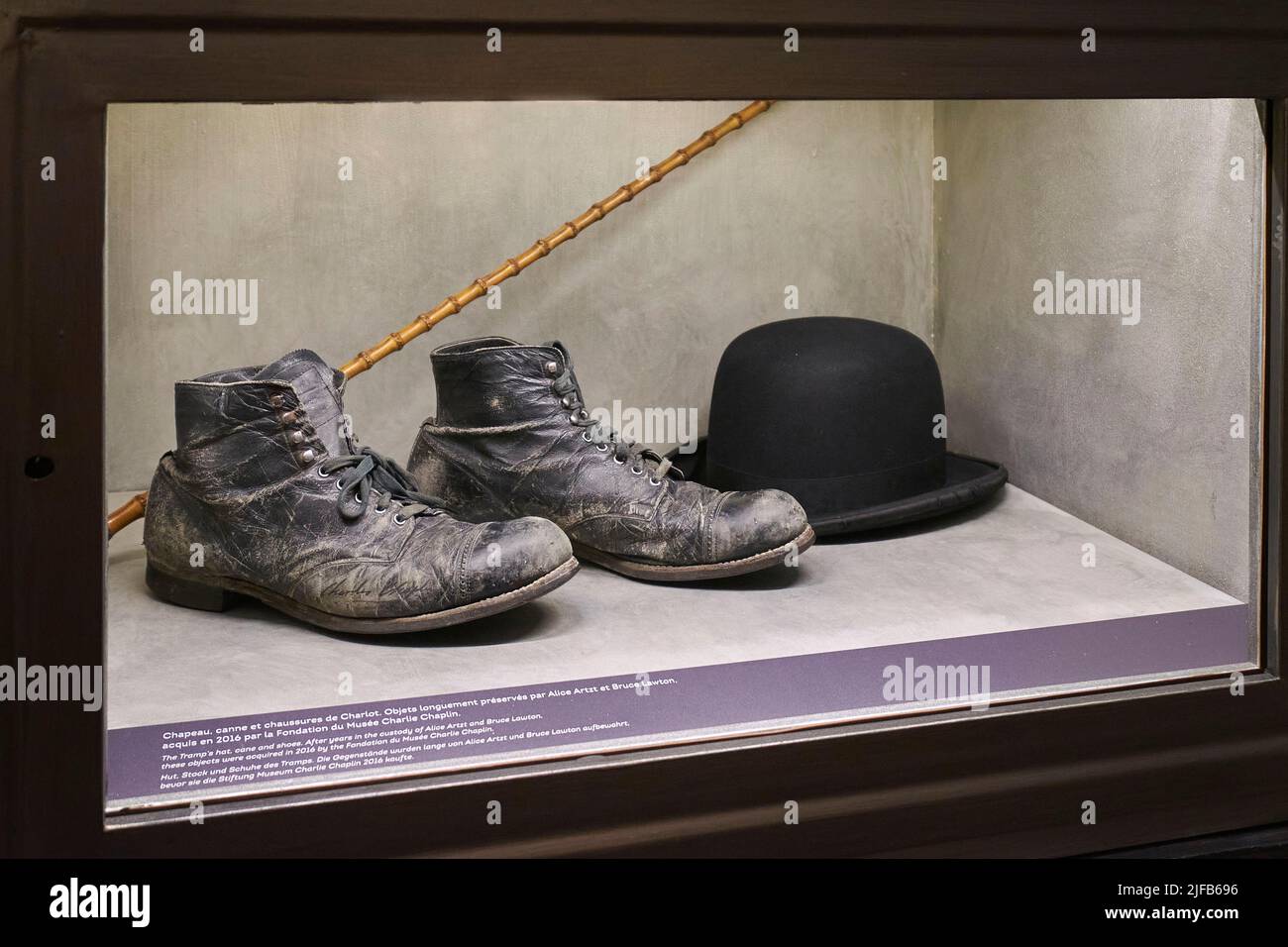 Switzerland, Canton of Vaud, Corsier sur Vevey, Chaplin's World Museum, hollywood studio, Charlot's hat, cane and shoes Stock Photo