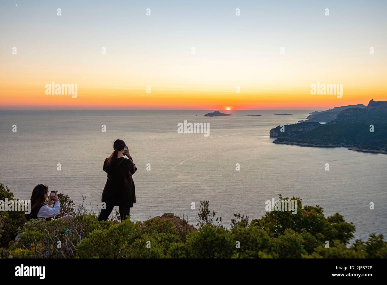 France, Bouches du Rhone, sunset over the bay of Cassis from the Cap Canaille Stock Photo