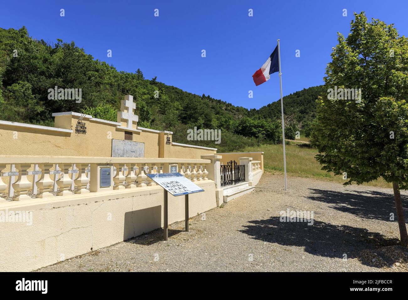 France, Drome, regional natural park of the Baronnies provençales, Eygalayes, National cemetery regrouping 35 tombs of the guerrillas of Ventoux fusilles on February 22, 1944 Stock Photo