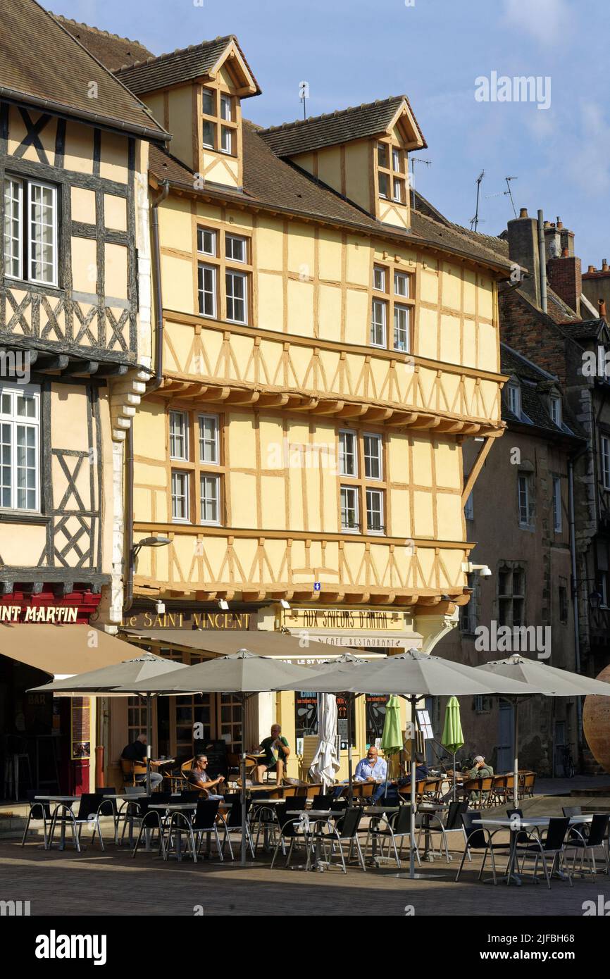 France, Saone et Loire, Chalon sur Saone, Place St Vincent timbered houses and cafe terraces Stock Photo
