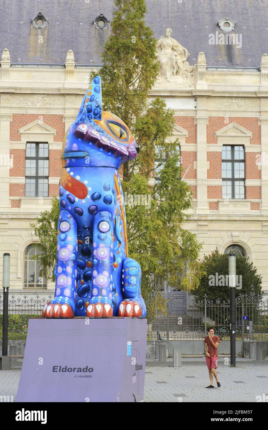 France, Nord, Roubaix, avenue Jean Lebas, National School of Arts and Textile Industries (ENSAIT) built in 1889 by the architect Ferdinand Dutert with in front of the Mexican monumental sculpture El Gato (Le Chat) installed for Lille3000 (in 2019) Stock Photo
