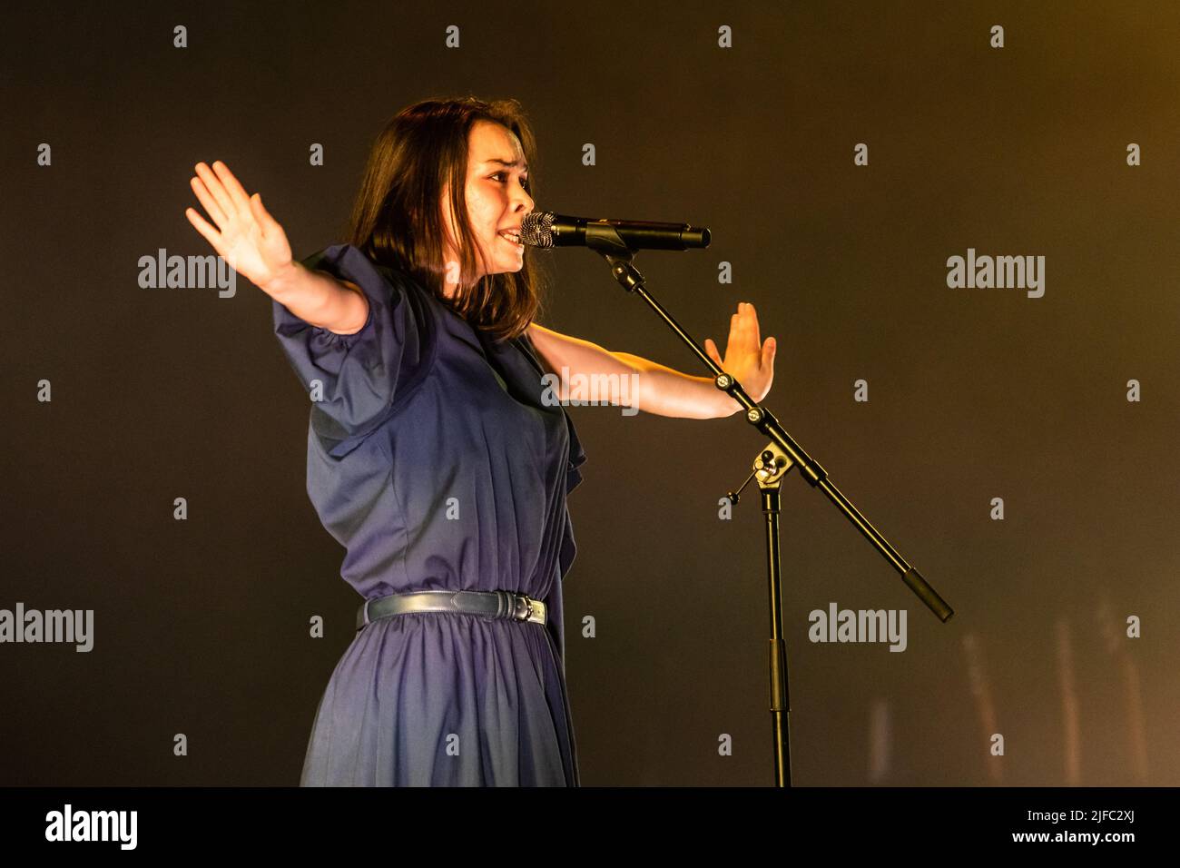 mitski-concert-2022-hi-res-stock-photography-and-images-alamy