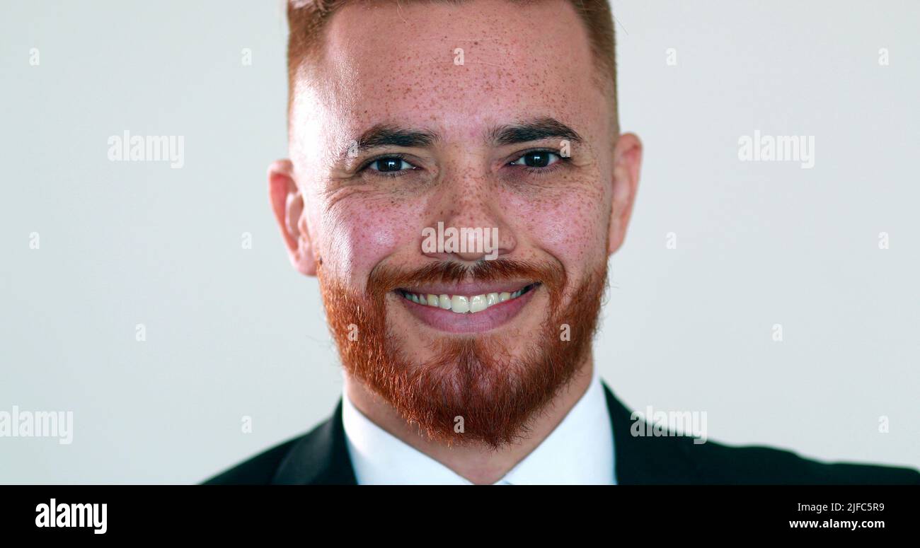 Smiling irish redhead hi-res stock photography and images - Alamy