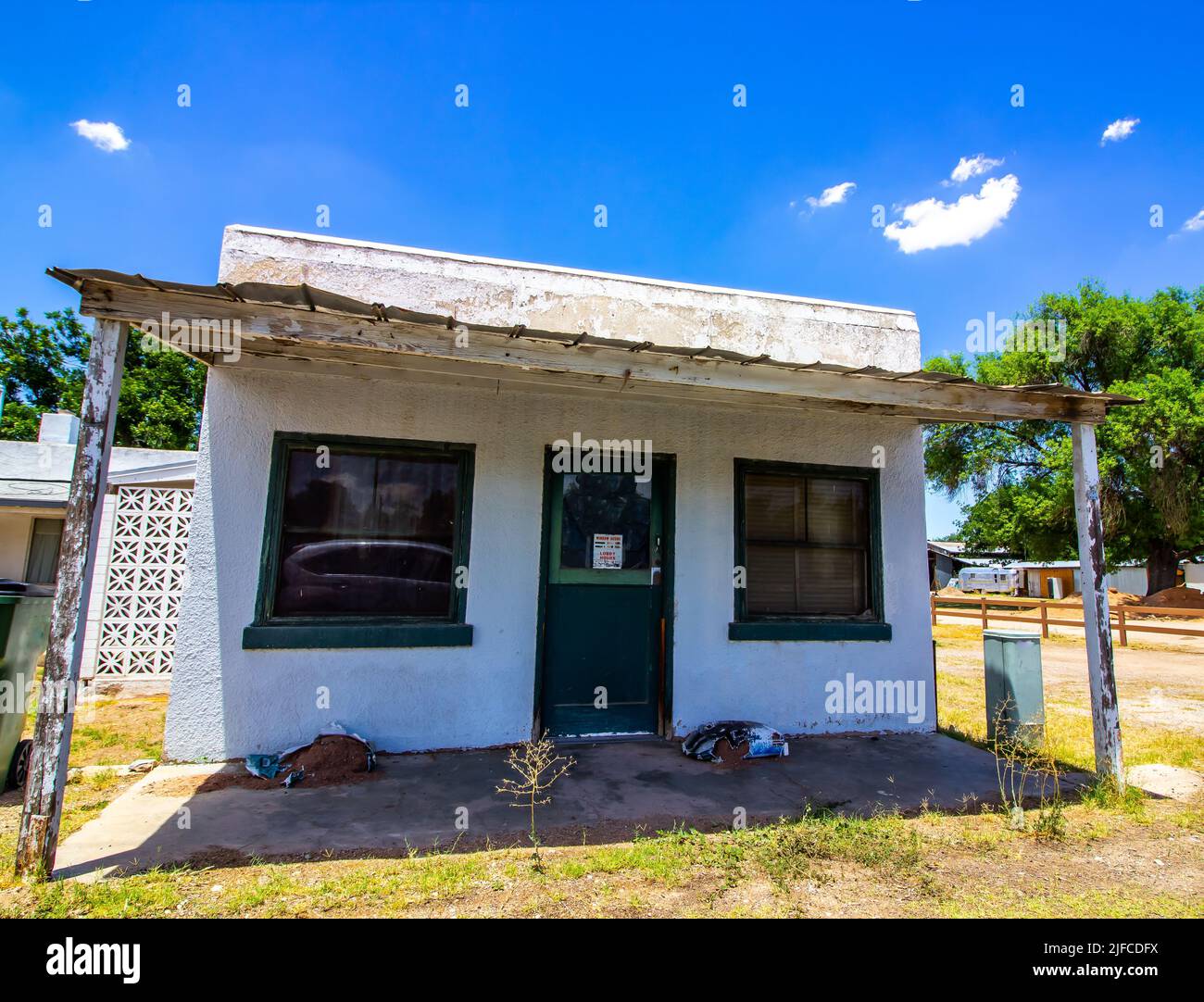 Sagging structure hi-res stock photography and images - Alamy